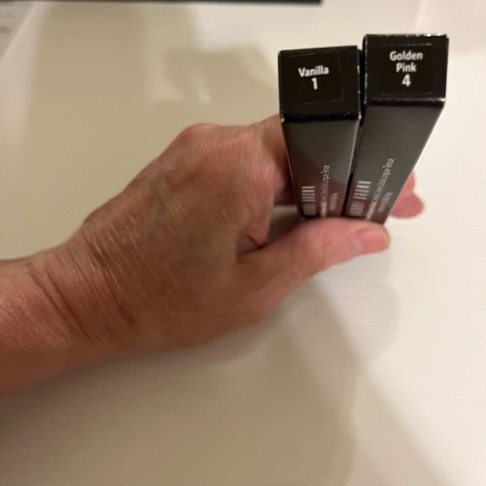 Bobbi Brown Eye Shadow Sticks and more 6 pieces set - Picture 3 of 7